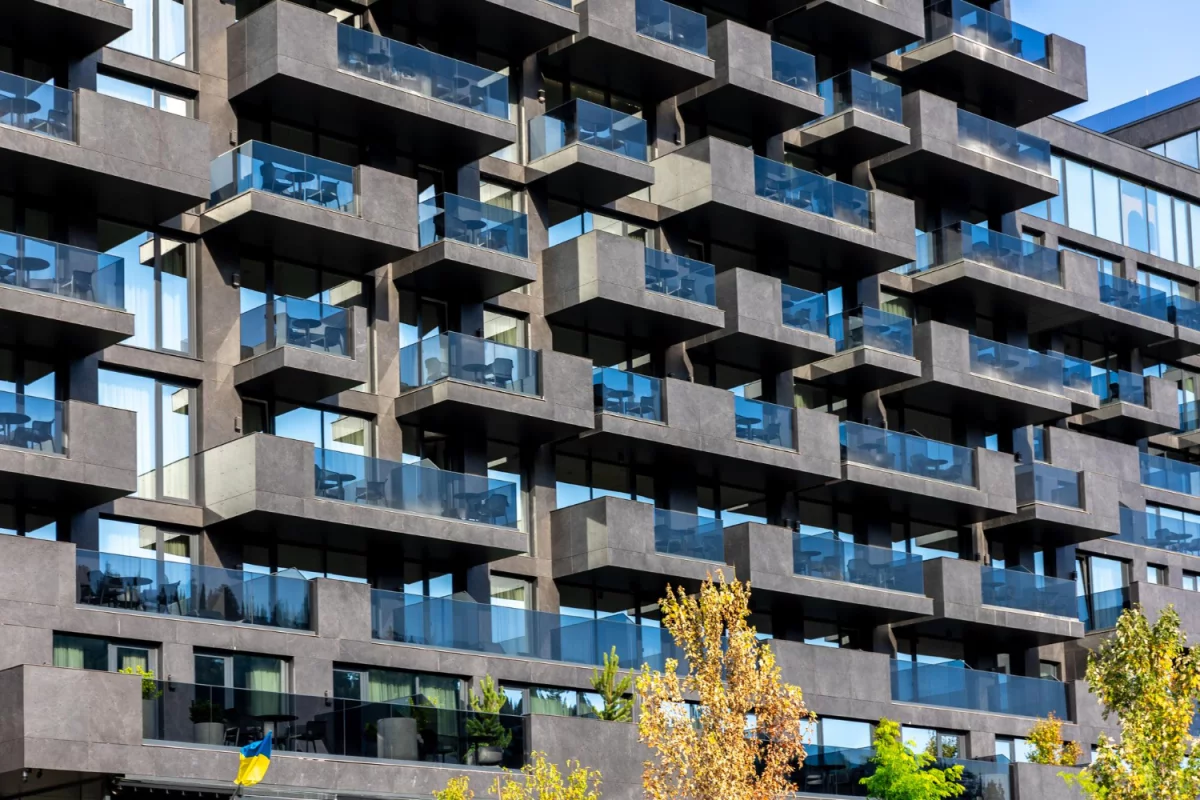 W praktyce i nie w praktyce o akcesoriach meblowych na event